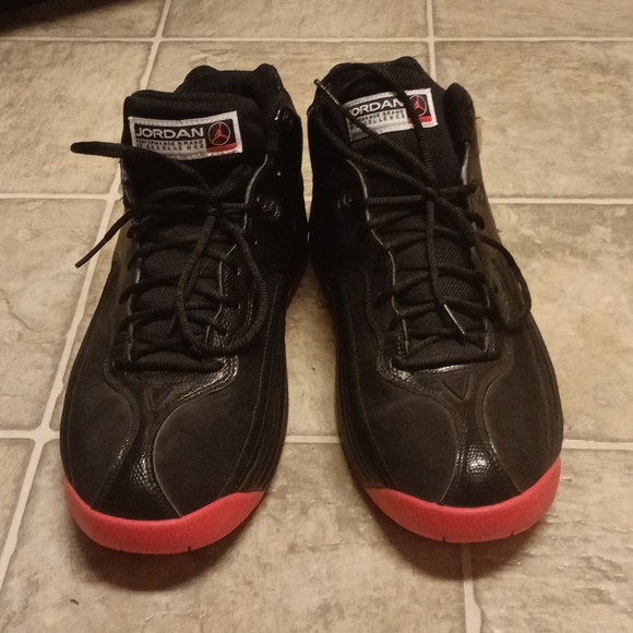 Men's Black and Red Nike Air Jordan Jumpman Team 1 Basketball Sneakers Size 11.5 - Picture 3 of 9